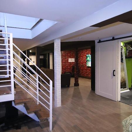 Bushwick Gem. Apartment New York Luaran gambar